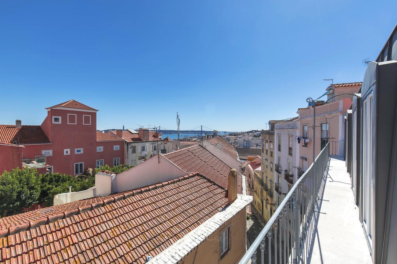 Lovelystay - Luxury Oasis In Bairro Alto Apartment Lissabon